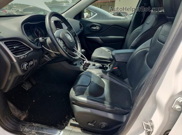 1C4PJMDN4KD368847 2019 JEEP CHEROKEE White 