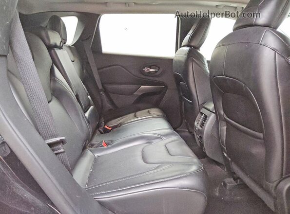1C4PJMDN5LD534360 2020 JEEP CHEROKEE Black უკანა სალონის ხედი