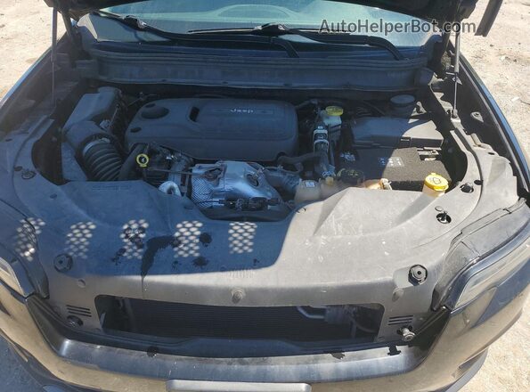 1C4PJMDN7LD537048 2020 JEEP CHEROKEE Black Вид задньої частини салону