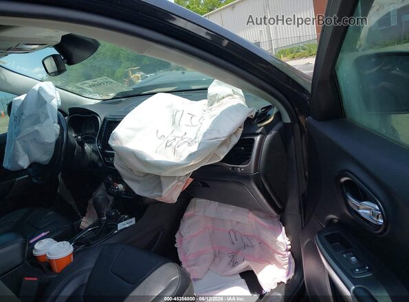 1C4PJMDN7MD179015 2021 JEEP CHEROKEE Black Front interior view