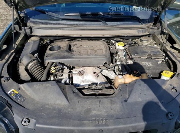 1C4PJMDN8KD151186 2019 JEEP CHEROKEE Green 