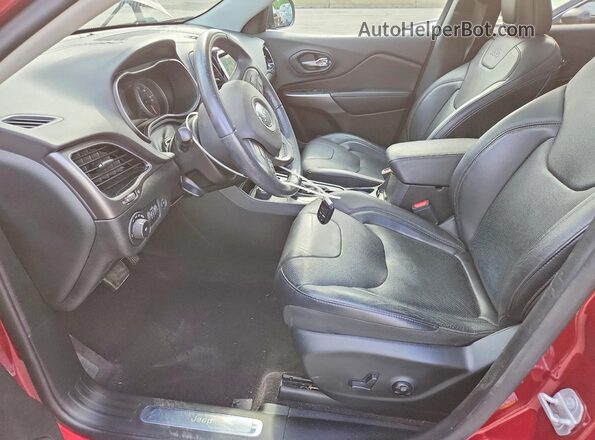 1C4PJMDN9KD214957 2019 JEEP CHEROKEE Красный Вид салона спереди