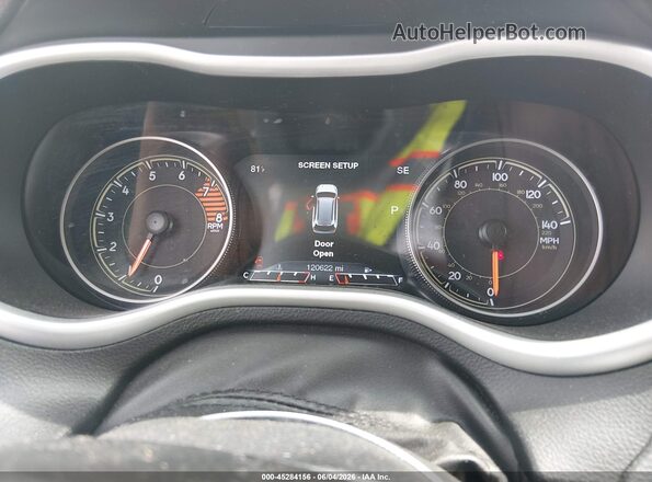 1C4PJMDS0HW609371 2017 JEEP CHEROKEE Красный Вид задних сидений