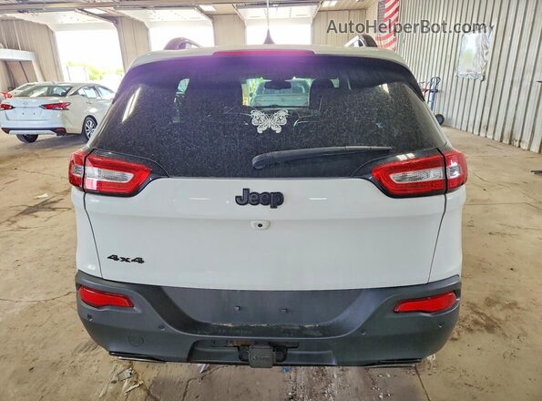 1C4PJMDS1GW318120 2016 JEEP CHEROKEE White უკანა ხედი