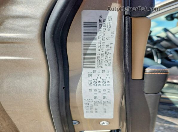 1C4PJMDS1HW657462 2017 JEEP CHEROKEE Brown Widok wnętrza 360 stopni