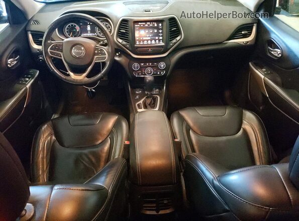 1C4PJMDS3HW567472 2017 JEEP CHEROKEE Темно-бордовый Вид панели приборов