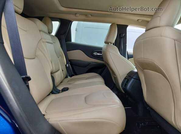 1C4PJMDS5GW172174 2016 JEEP CHEROKEE Blue Vista interior trasera