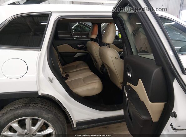 1C4PJMDS5HW613173 2017 JEEP CHEROKEE White Vista de la etiqueta del VIN