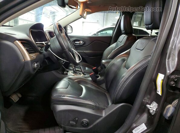 1C4PJMDS6GW286393 2016 JEEP CHEROKEE Серый Вид салона спереди