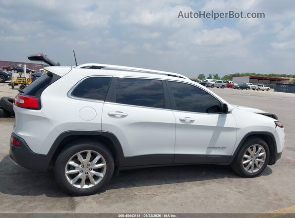 1C4PJMDS9GW345999 2016 JEEP CHEROKEE Белый Вид задней части салона