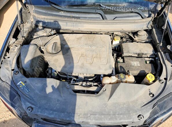 1C4PJMDX0KD282291 2019 JEEP CHEROKEE Черный Вид задней части салона
