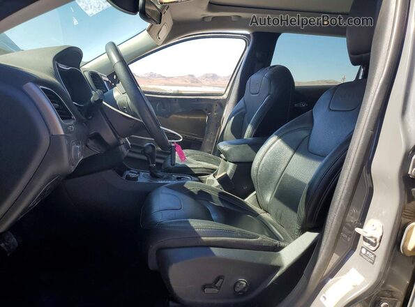 1C4PJMDX1MD215783 2021 JEEP CHEROKEE Gray Vista interior delantera