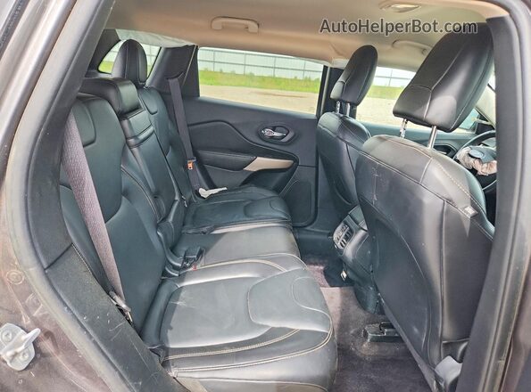 1C4PJMDX2JD571588 2018 JEEP CHEROKEE Charcoal Widok wnętrza z tyłu