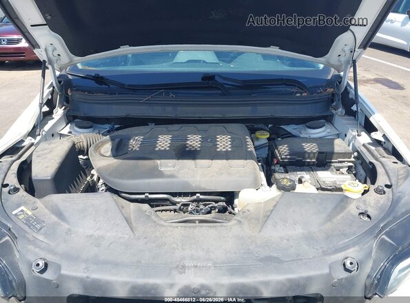 1C4PJMDX2KD107282 2019 JEEP CHEROKEE Белый Вид сзади