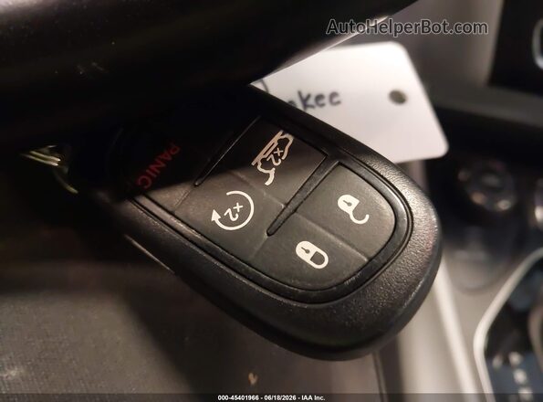 1C4PJMDX2MD165203 2021 JEEP CHEROKEE Gray Dashboard view