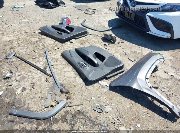 1C4PJMDX3KD282754 2019 JEEP CHEROKEE Gray Instrument cluster view