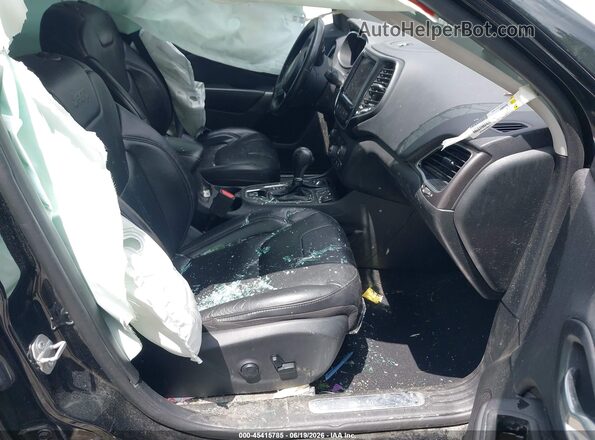 1C4PJMDX3LD615682 2020 JEEP CHEROKEE Black Front interior view