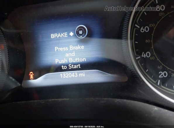 1C4PJMDX3LD615682 2020 JEEP CHEROKEE Black 360 interior view