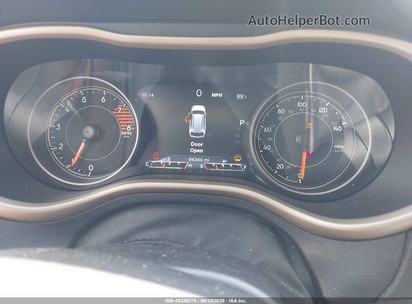 1C4PJMDX4JD541797 2018 JEEP CHEROKEE Gray Widok tylnych siedzeń