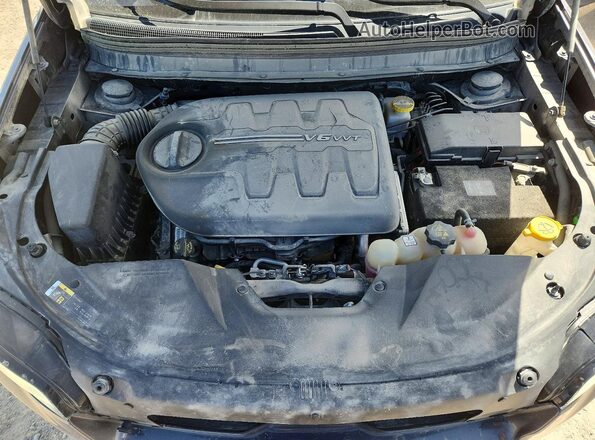 1C4PJMDXXKD335353 2019 JEEP CHEROKEE Charcoal Engine compartment view