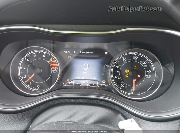 1C4PJMDXXKD413937 2019 JEEP CHEROKEE Red Հետևի նստատեղերի տեսք
