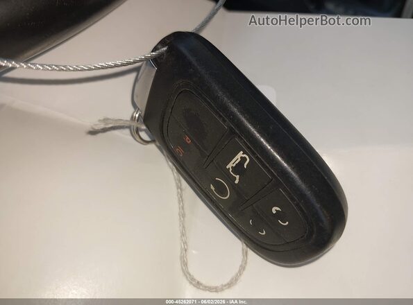 1C4PJMDXXLD594491 2020 JEEP CHEROKEE White Widok deski rozdzielczej