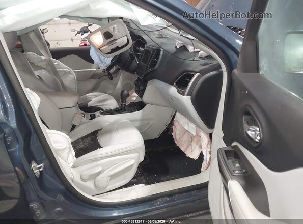 1C4PJMLB0LD610185 2020 JEEP CHEROKEE Blue 