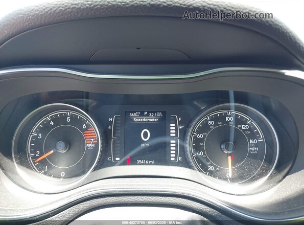 1C4PJMLB0LD623289 2020 JEEP CHEROKEE Red Հետևի նստատեղերի տեսք