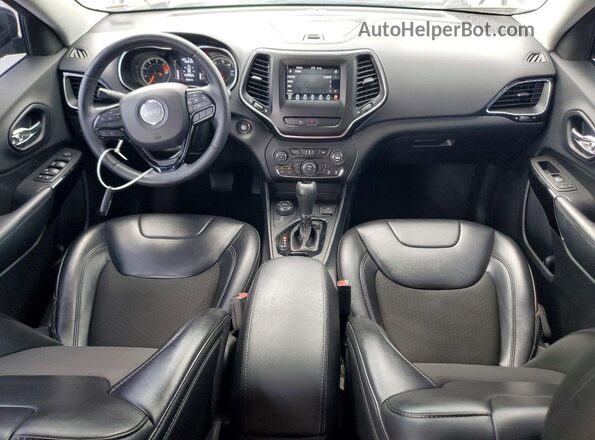 1C4PJMLB1KD378677 2019 JEEP CHEROKEE Gray Dashboard view