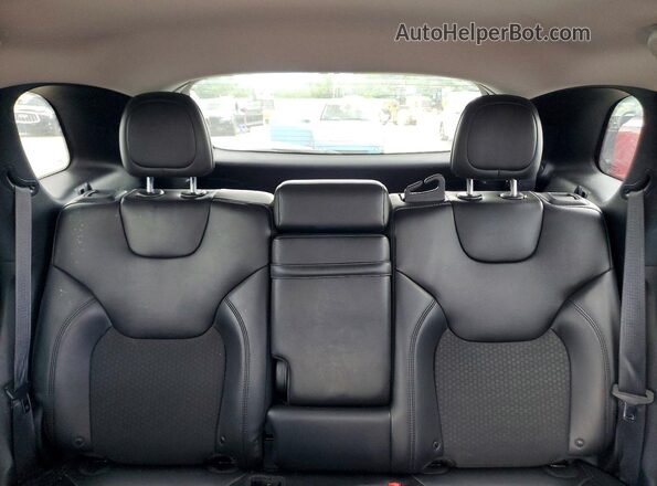 1C4PJMLB1KD378677 2019 JEEP CHEROKEE Gray Rear seats view