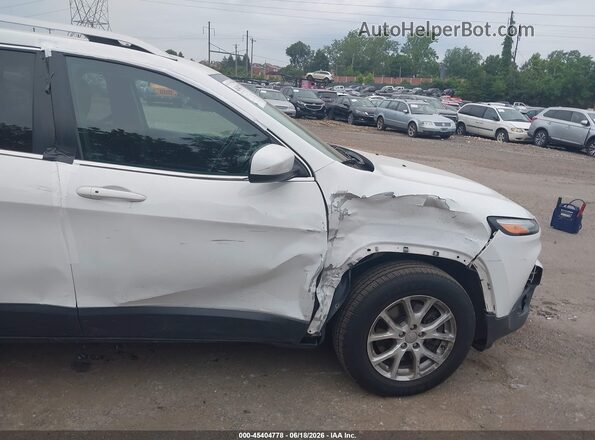 1C4PJMLB2JD505466 2018 JEEP CHEROKEE White Front view