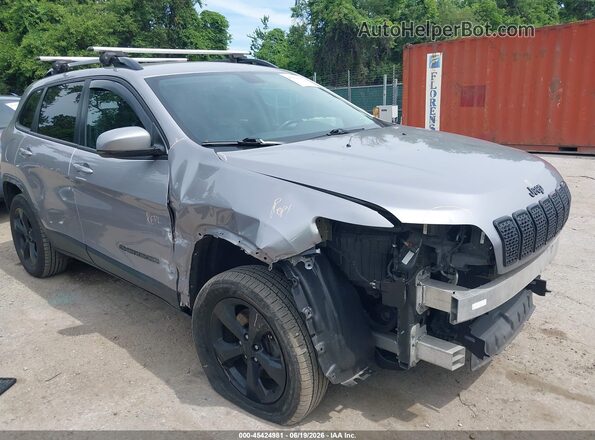 1C4PJMLB2KD320240 2019 JEEP CHEROKEE Silver Vista frontal