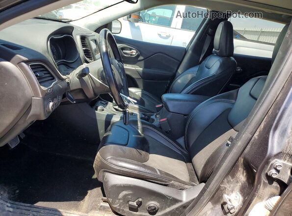 1C4PJMLB2LD584964 2020 JEEP CHEROKEE Серый Вид салона спереди