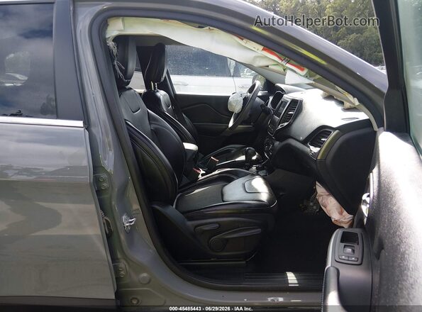 1C4PJMLB3LD547096 2020 JEEP CHEROKEE Серый Вид салона спереди