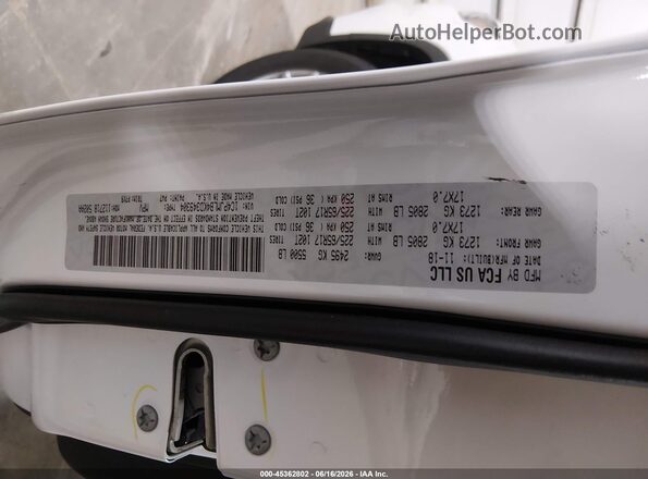 1C4PJMLB4KD349304 2019 JEEP CHEROKEE White Вид підкапотного простору