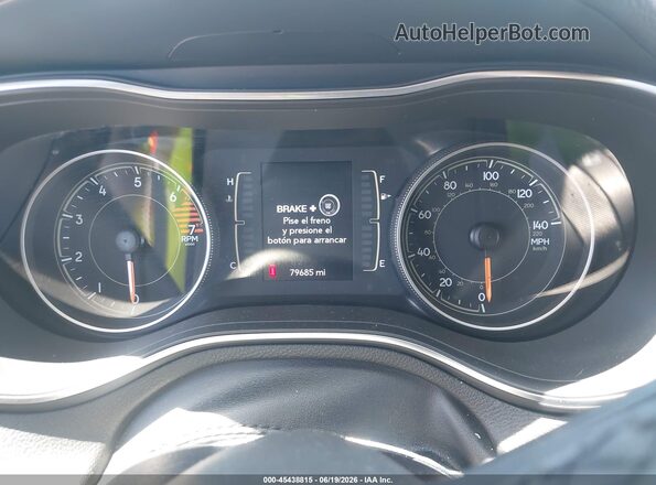 1C4PJMLB5LD626222 2020 JEEP CHEROKEE Black Հետևի նստատեղերի տեսք