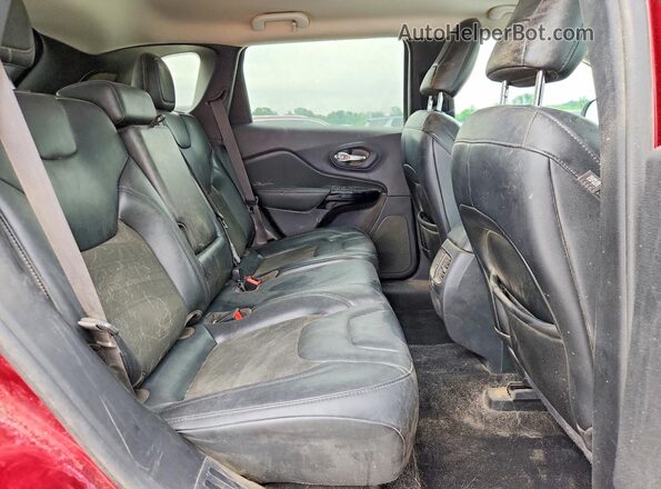 1C4PJMLB5MD238182 2021 JEEP CHEROKEE Red Rear interior view