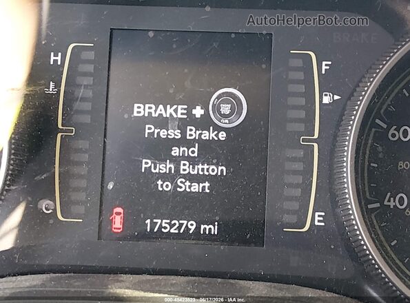 1C4PJMLB6KD441966 2019 JEEP CHEROKEE Green 
