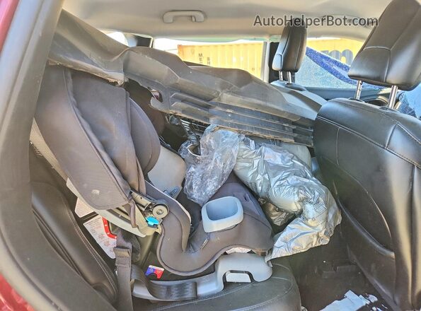 1C4PJMLB7KD198653 2019 JEEP CHEROKEE Red Vista interior trasera