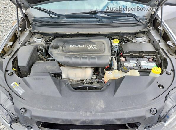 1C4PJMLB8KD201091 2019 JEEP CHEROKEE Gray Vista del compartimento del motor