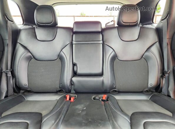 1C4PJMLB8KD395735 2019 JEEP CHEROKEE Серый Вид задних сидений