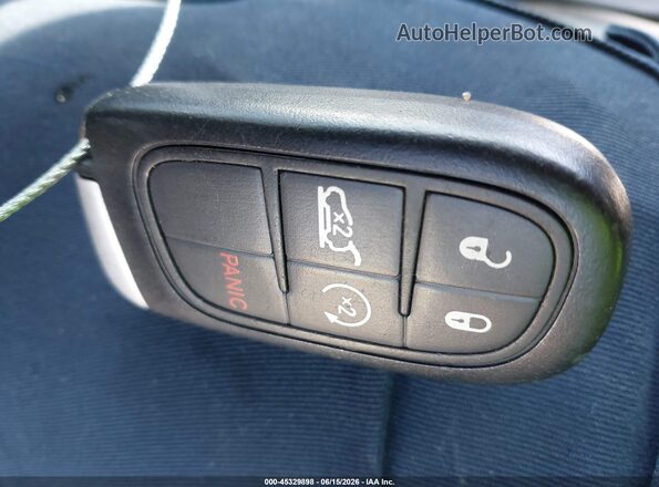 1C4PJMLB9KD121704 2019 JEEP CHEROKEE Gray Vista del salpicadero