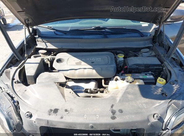 1C4PJMLB9KD121704 2019 JEEP CHEROKEE Gray Vista trasera