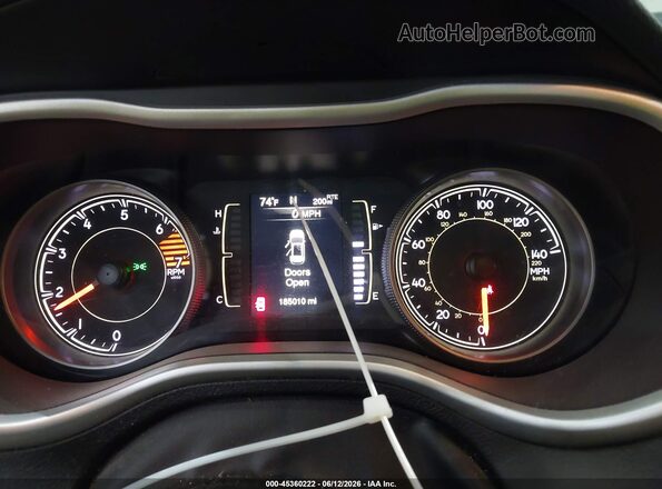 1C4PJMLBXJD508244 2018 JEEP CHEROKEE Gray Vista de los asientos traseros