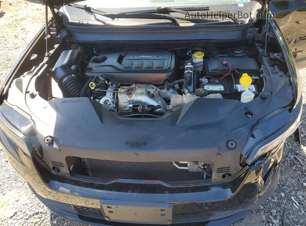 1C4PJMLN6LD550214 2020 JEEP CHEROKEE Black Vista del compartimento del motor