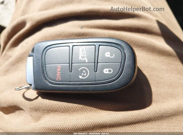 1C4PJMLN8KD229595 2019 JEEP CHEROKEE Red წინა პანელის ხედი
