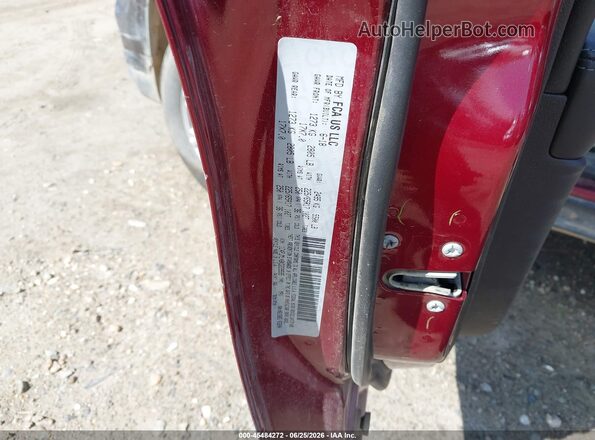 1C4PJMLN8KD229595 2019 JEEP CHEROKEE Red ძრავის განყოფილების ხედი