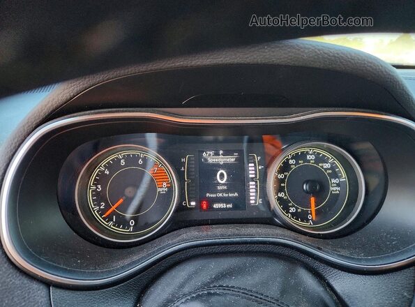 1C4PJMLX0KD299142 2019 JEEP CHEROKEE Maroon Widok zestawu wskaźników