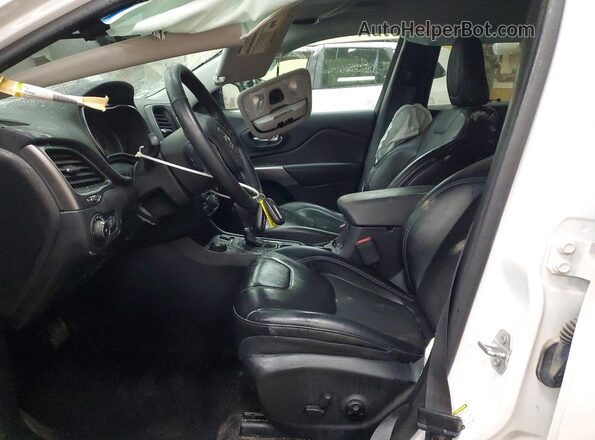 1C4PJMLX2KD137996 2019 JEEP CHEROKEE White Սալոնի դիմացի տեսք