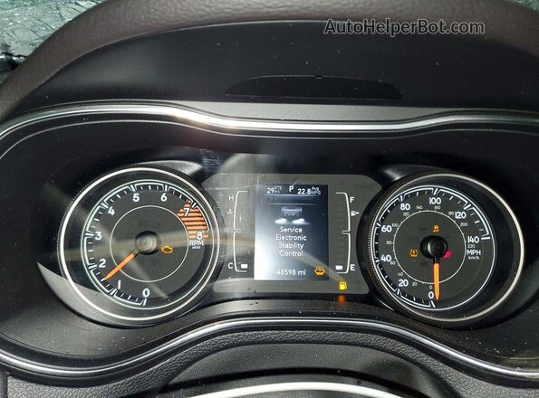 1C4PJMLX2KD137996 2019 JEEP CHEROKEE White Սարքավորումների վահանակի տեսք